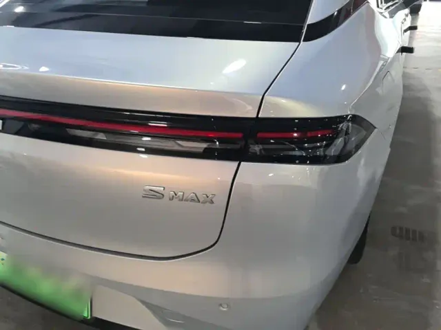 GAC Aion S MAX — Фото автомобиля 7