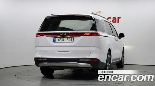 Kia Canival Carnival 4 поколение Дизель 7 мест Noblesse — Фото автомобиля 4