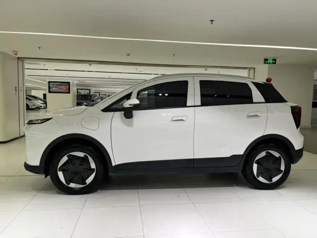 Geely Geometry E Firefly — Фото автомобиля 18