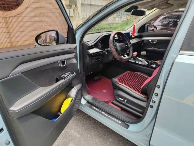 Wuling Asta — Фото автомобиля 13