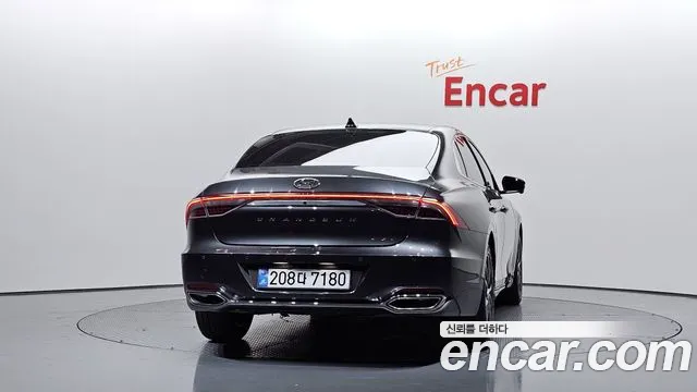 Hyundai Grandeur Grandeur (New) — Фото автомобиля 4