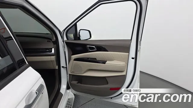Kia Carnival 4th Gen — Фото автомобиля 14