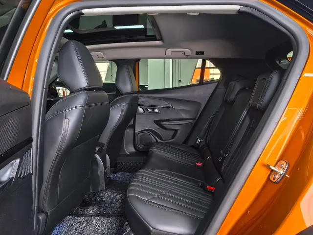 Peugeot 2008 — Фото автомобиля 9