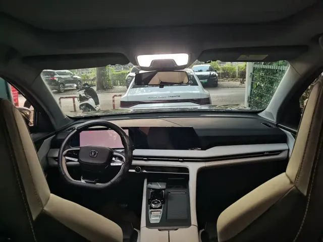 Changan CS75 Plus — Фото автомобиля 5