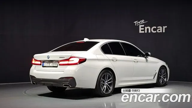 BMW 5-Series — Фото автомобиля 2