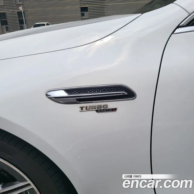 Mercedes-Benz AMG GT 4 двери 43 4MATIC+ — Фото автомобиля 18