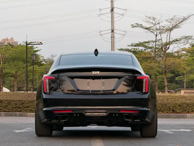 Cadillac CT5 — Фото автомобиля 4