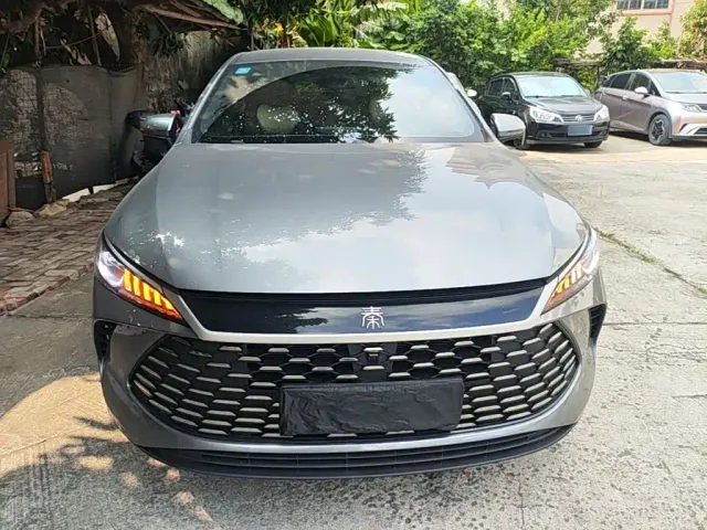 BYD Qin PLUS — Фото автомобиля 2
