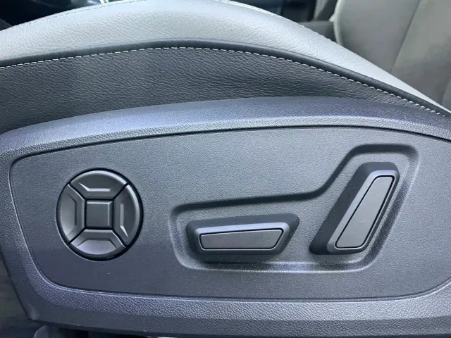 Audi Q3 — Фото автомобиля 10