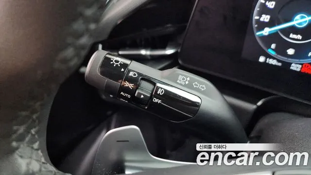 Kia Niro The All New Niro Prestige — Фото автомобиля 28
