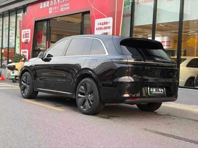 Li Auto L6 — Фото автомобиля 3