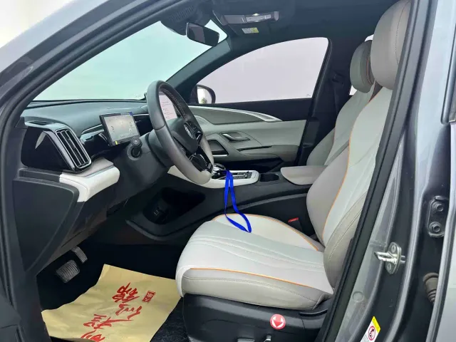 BYD Song Pro — Фото автомобиля 4