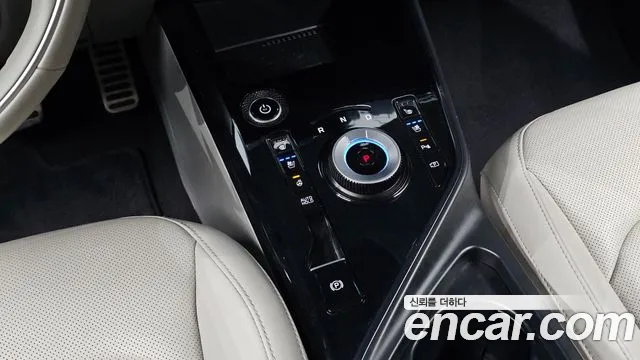 Kia Niro Niro (New) — Фото автомобиля 9