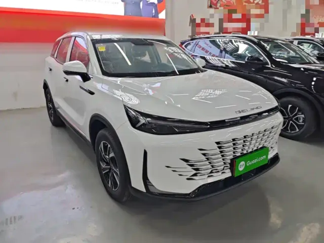 BAIC X7 — Фото автомобиля 3