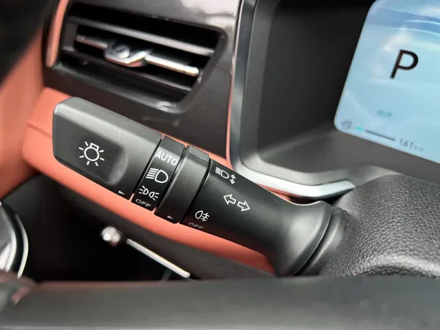 Changan CS75 — Фото автомобиля 12
