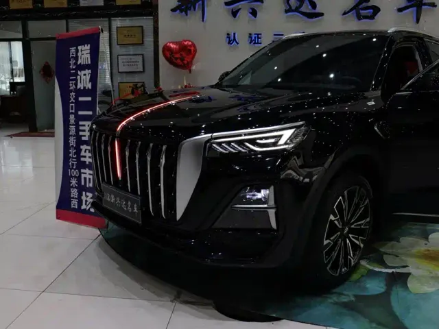 Hongqi HS5 — Фото автомобиля 25