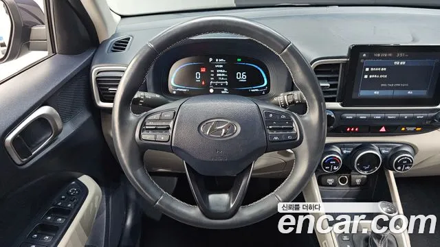 Hyundai Venue — Фото автомобиля 19