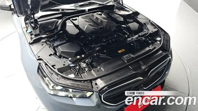 BMW M5 — Фото автомобиля 9