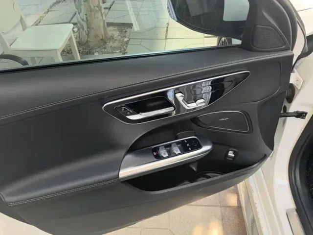 Mercedes-Benz C-Class — Фото автомобиля 7