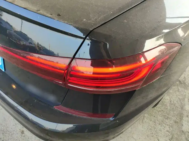 Volkswagen Passat — Фото автомобиля 7