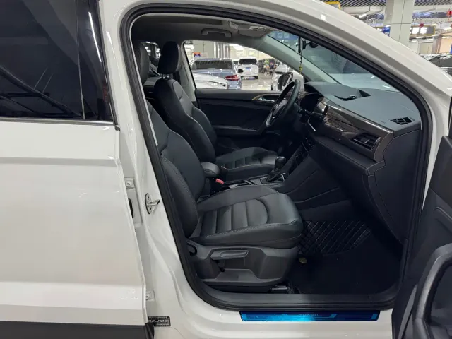 Volkswagen Tharu — Фото автомобиля 13