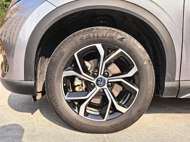 BYD Yuan PLUS — Фото автомобиля 14