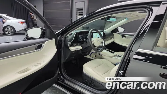 Hyundai Grandeur Grandeur (New) — Фото автомобиля 10