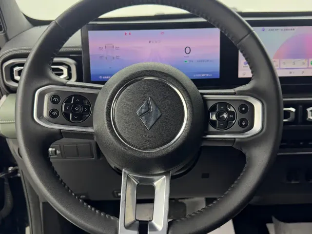 Baojun Yep — Фото автомобиля 8