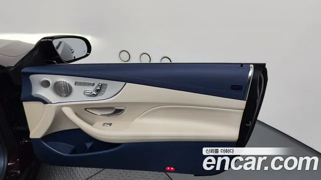 Mercedes-Benz E-Class — Фото автомобиля 22