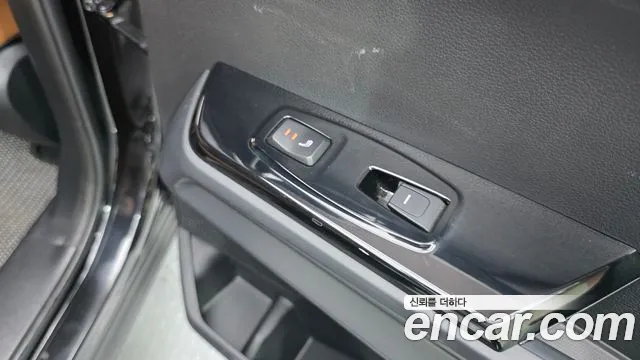 KG_Mobility_Ssangyong Torres Torres Бензин 1.5 4WD — Фото автомобиля 19