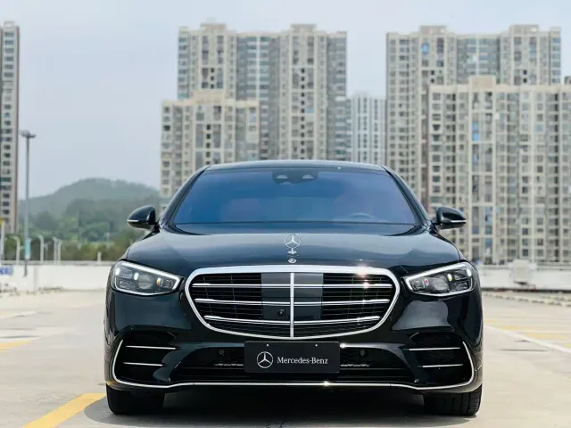 Mercedes-Benz S-Class — Фото автомобиля 3