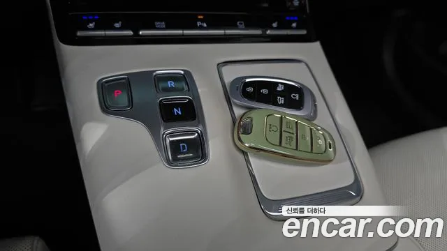 Hyundai Grandeur — Фото автомобиля 9