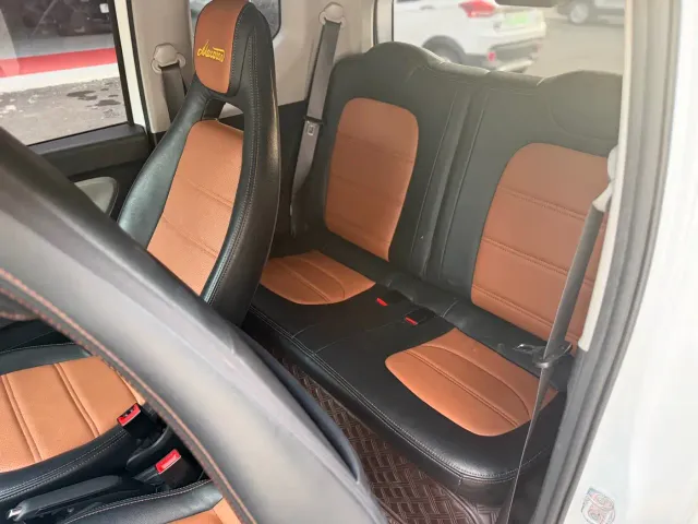 Wuling Hongguang Mini EV — Фото автомобиля 7