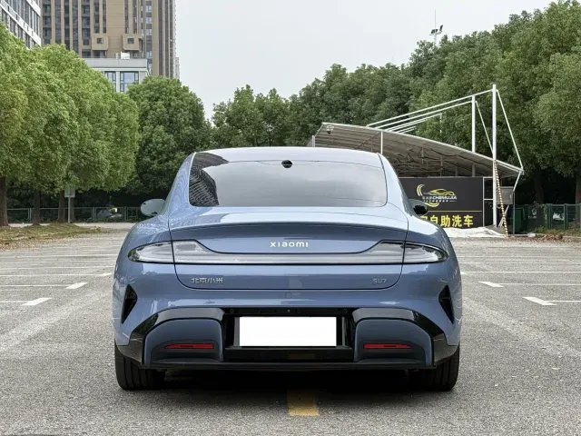 Xiaomi SU7 — Фото автомобиля 5