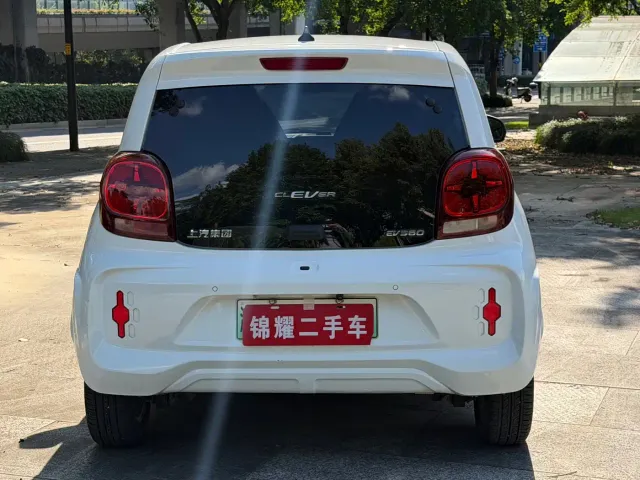 Roewe Clever — Фото автомобиля 5