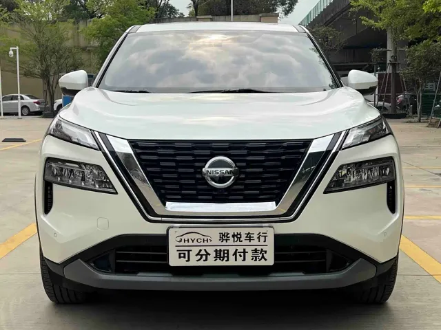 Фотография автомобиля — Nissan X-Trail