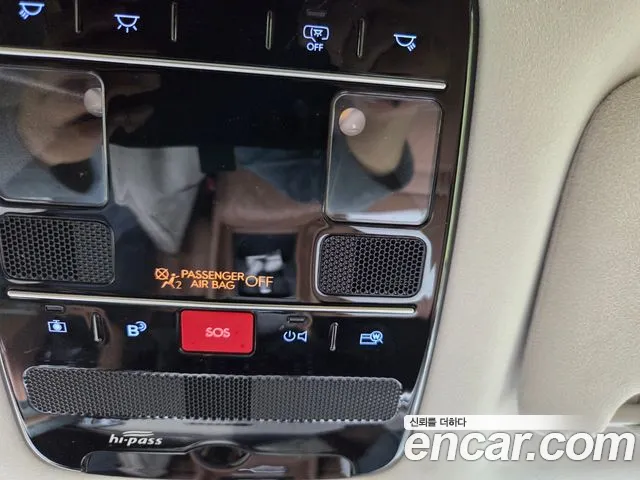 Hyundai Grandeur Grandeur (GN7) 2.5 Бензин 2WD — Фото автомобиля 15