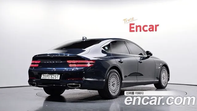 Genesis G80 RG3 — Фото автомобиля 2