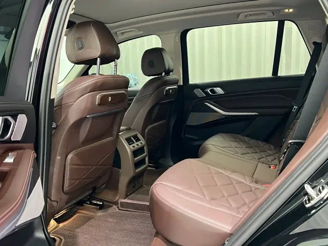 BMW X5 — Фото автомобиля 5