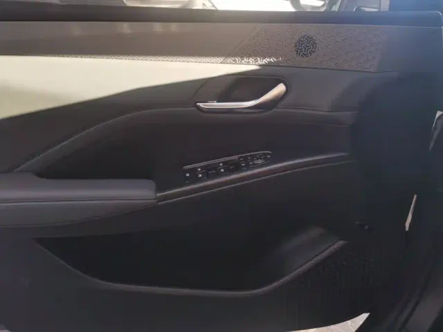 BYD Qin PLUS — Фото автомобиля 7