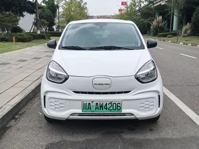 Roewe Clever — Фото автомобиля 2