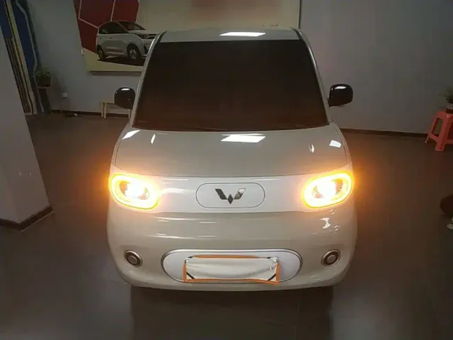 Wuling Hongguang Mini EV — Фото автомобиля 2