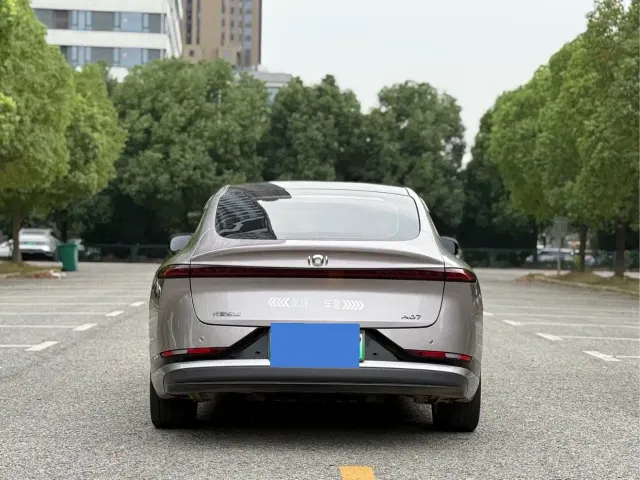 Changan Qiyuan A07 — Фото автомобиля 5