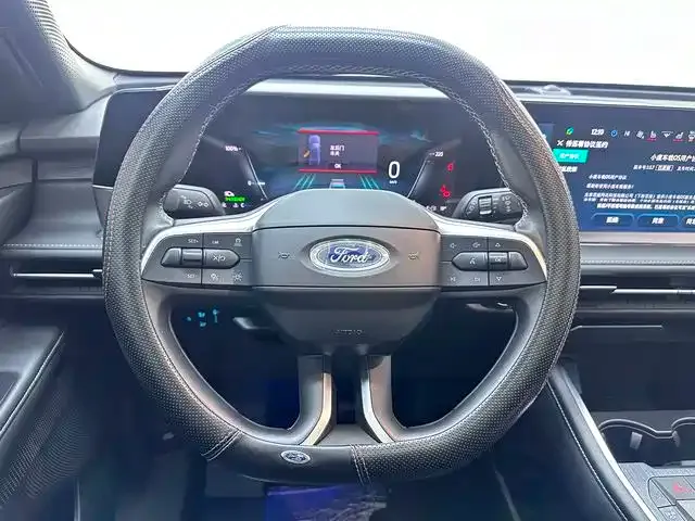 Ford Edge — Фото автомобиля 9