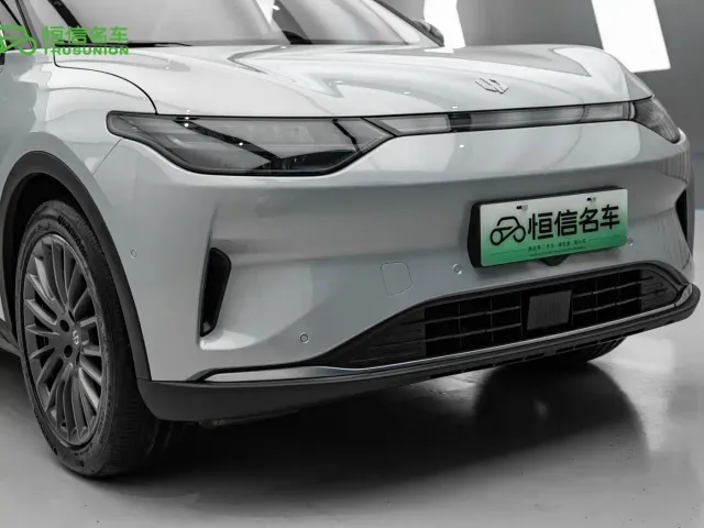 Leapmotor C11 — Фото автомобиля 6