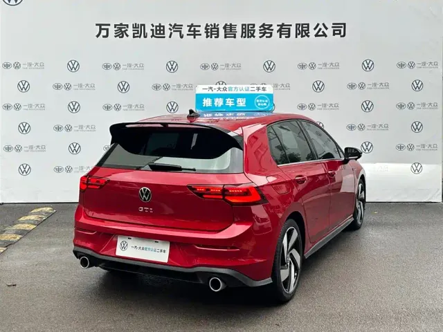 Volkswagen Golf GTI — Фото автомобиля 5