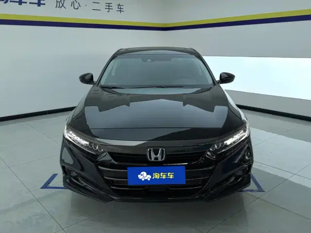 Honda Accord — Фото автомобиля 2