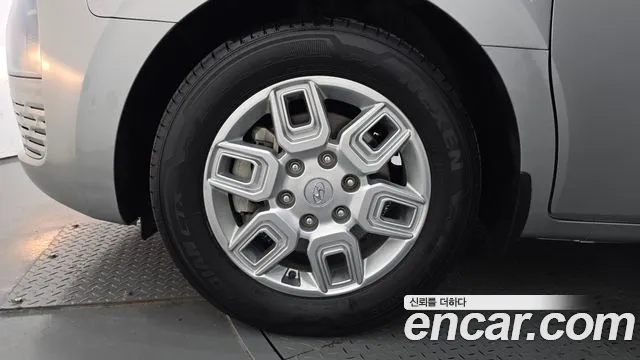 Hyundai Staria — Фото автомобиля 5
