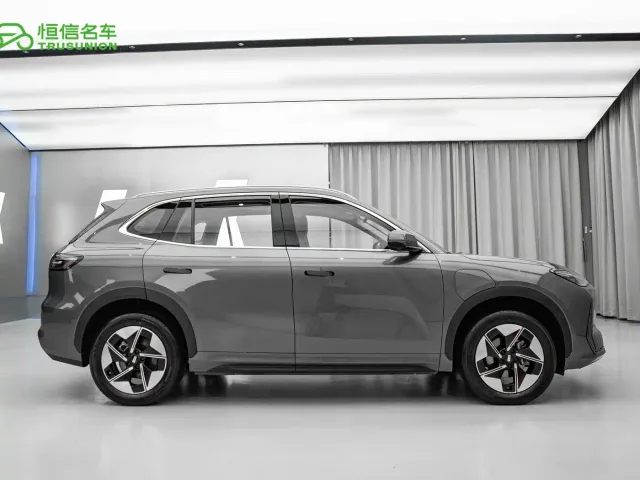 Geely Galaxy E5 — Фото автомобиля 3