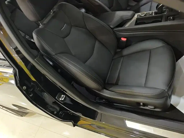 Cadillac CT5 — Фото автомобиля 19